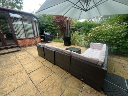 4 bedroom Detached house for sale in Alexandra Road, Burton-on-Trent, DE15