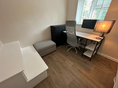 4 bedroom Detached house for sale in Alexandra Road, Burton-on-Trent, DE15