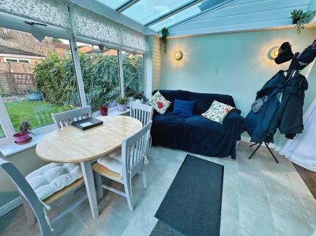 3 bedroom Detached house for sale in Ashbrook, Stapenhill, Burton-on-Trent, DE15