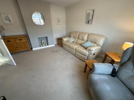 2 bedroom Semi-detached bungalow for sale in Ashford Road, Burton-on-Trent, DE13
