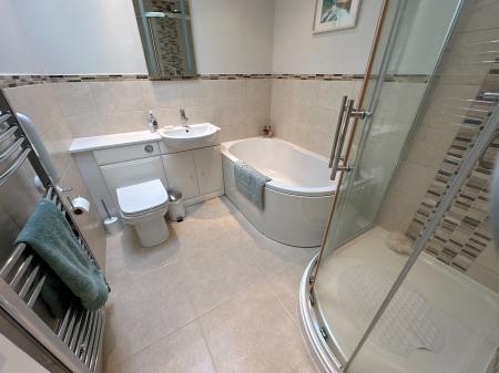 2 bedroom Semi-detached bungalow for sale in Ashford Road, Burton-on-Trent, DE13