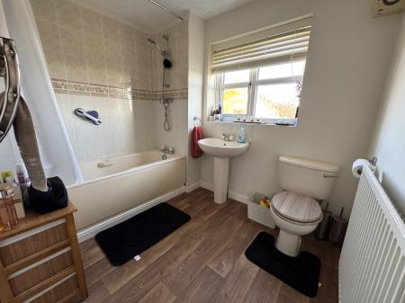 3 bedroom Detached house for sale in Aston Drive, Newhall, Swadlincote, Derbyshire, DE11