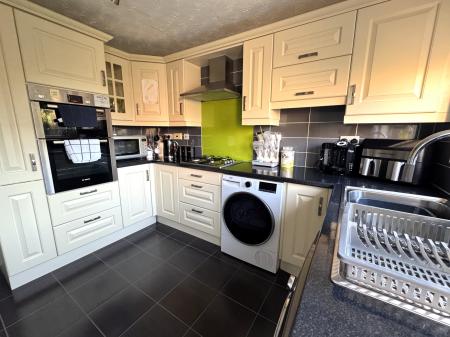 3 bedroom Detached house for sale in Aston Drive, Newhall, Swadlincote, Derbyshire, DE11