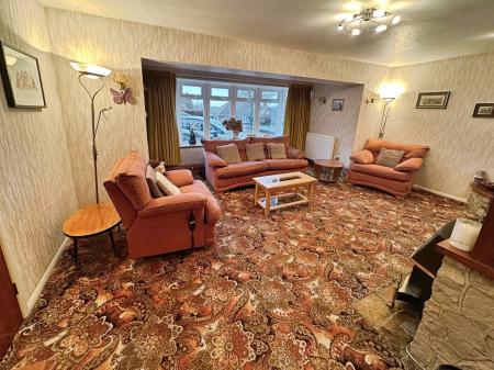 4 bedroom Detached house for sale in Beamhill Road, Anslow, Burton-on-Trent, DE13