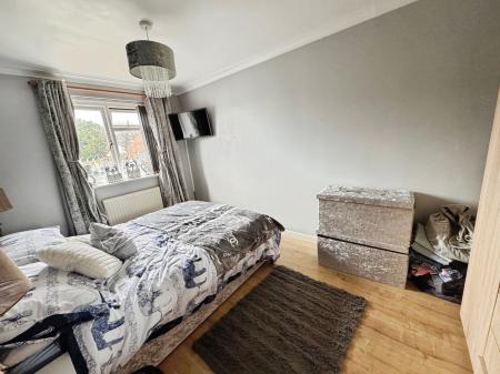 3 bedroom Semi-detached house for sale in Birch Avenue, Newhall, Swadlincote, Derbyshire, DE11