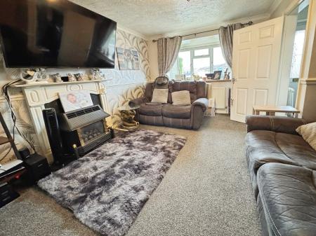 3 bedroom Semi-detached house for sale in Birch Avenue, Newhall, Swadlincote, Derbyshire, DE11