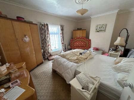 2 bedroom Terraced House for sale in Blackpool Street, Burton-on-Trent, DE14