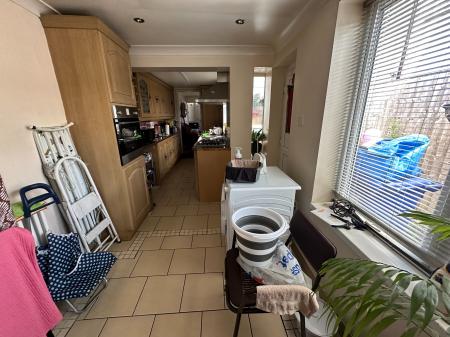 2 bedroom Terraced House for sale in Blackpool Street, Burton-on-Trent, DE14