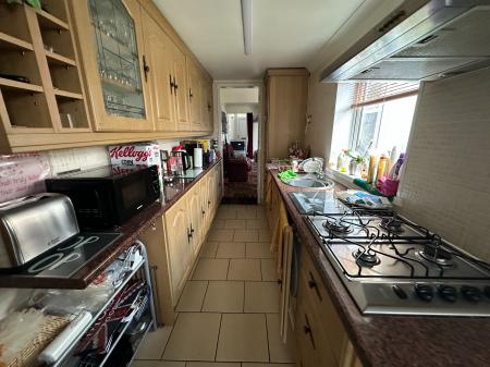 2 bedroom Terraced House for sale in Blackpool Street, Burton-on-Trent, DE14