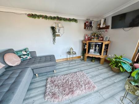 4 bedroom Detached house for sale in Blueberry Way, Woodville, Swadlincote, DE11