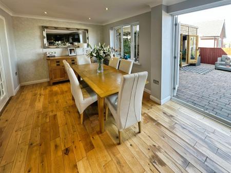 4 bedroom Detached house for sale in Blueberry Way, Woodville, Swadlincote, DE11