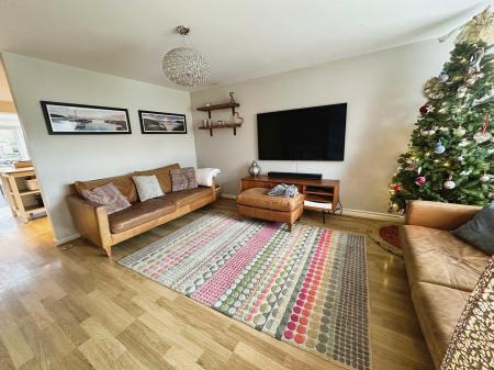 4 bedroom Detached house for sale in Brunel Way, Church Gresley, Swadlincote, DE11