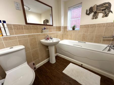 4 bedroom Detached house for sale in Brunel Way, Church Gresley, Swadlincote, DE11
