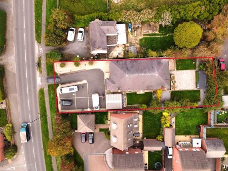 3 bedroom Bungalow for sale in Burton Road, Castle Gresley, Swadlincote, Derbyshire, DE11