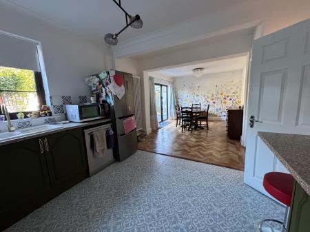 3 bedroom Detached house for sale in Burton Road, Castle Gresley, Swadlincote, Derbyshire, DE11