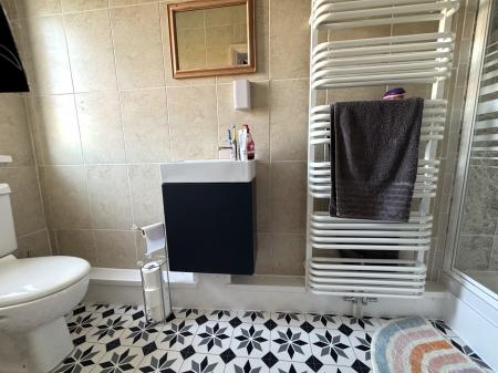 3 bedroom Detached house for sale in Burton Road, Castle Gresley, Swadlincote, Derbyshire, DE11