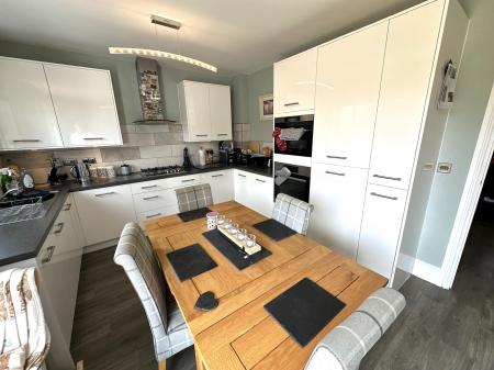 3 bedroom Semi-detached house for sale in Castle Close, Stretton, Burton-on-Trent, DE13