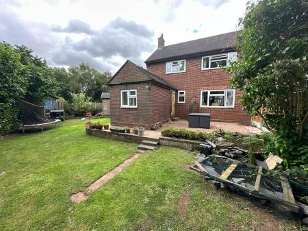 3 bedroom Semi-detached house for sale in Cedar Grove, Linton, Swadlincote, Derbyshire, DE12