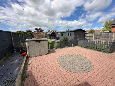 3 bedroom Detached house for sale in Church Road, Stretton, Burton-on-Trent, DE13