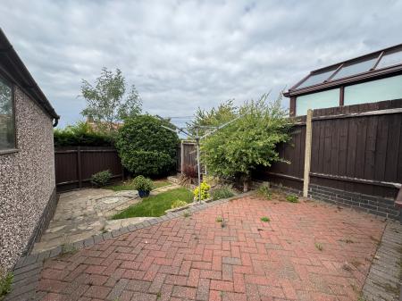 3 bedroom Semi-detached house for sale in Cottesmore Close, Brizlincote Valley, Burton-on-Trent, DE15