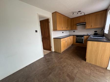 3 bedroom Semi-detached house for sale in Cottesmore Close, Brizlincote Valley, Burton-on-Trent, DE15