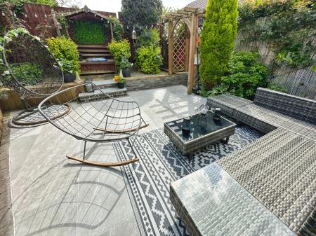 3 bedroom Terraced House for sale in Edmonton Place, Winshill, Burton-on-Trent, DE15