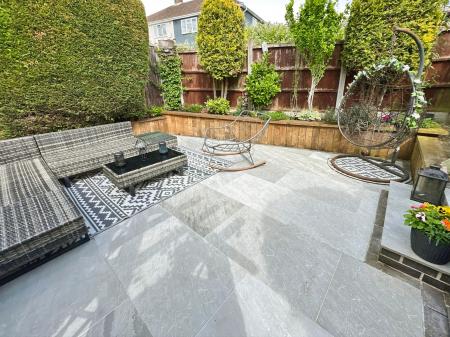 3 bedroom Terraced House for sale in Edmonton Place, Winshill, Burton-on-Trent, DE15