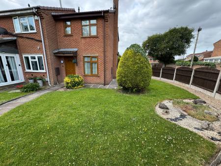 2 bedroom End of terrace house for sale in Fairfield Crescent, Swadlincote, DE11