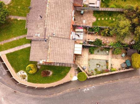 2 bedroom End of terrace house for sale in Fairfield Crescent, Swadlincote, DE11