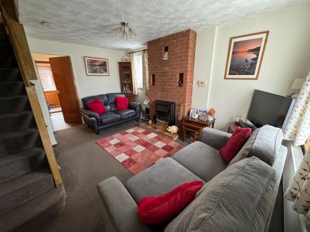 2 bedroom End of terrace house for sale in Fairfield Crescent, Swadlincote, DE11