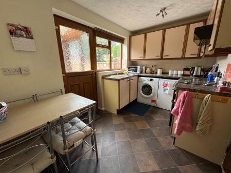 2 bedroom End of terrace house for sale in Fairfield Crescent, Swadlincote, DE11