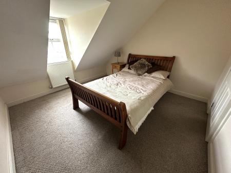2 bedroom Flat for sale in Florence Villas, Burton-on-Trent, DE13