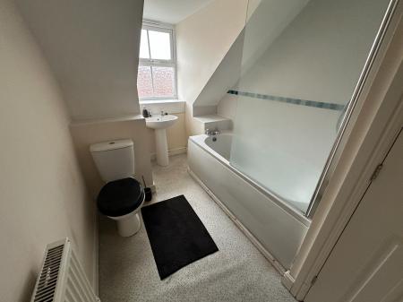 2 bedroom Flat for sale in Florence Villas, Burton-on-Trent, DE13
