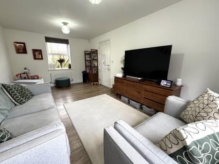 3 bedroom Detached house for sale in Glamorgan Way, Swadlincote, DE11