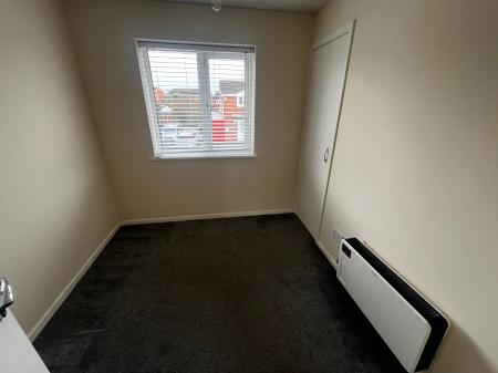 2 bedroom Maisonette for sale in Harlech Way, Burton-on-Trent, DE13
