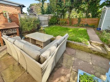 3 bedroom Detached house for sale in Hawthorn Crescent, Stapenhill, Burton-on-Trent, DE15