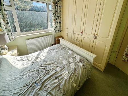 3 bedroom Detached house for sale in Hawthorn Crescent, Stapenhill, Burton-on-Trent, DE15