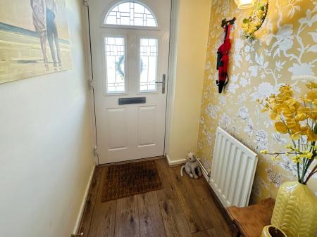 3 bedroom Detached house for sale in Hawthorn Crescent, Stapenhill, Burton-on-Trent, DE15