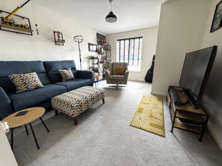 3 bedroom Semi-detached house for sale in Horse Chestnut Close, Newhall, Swadlincote, Derbyshire, DE11