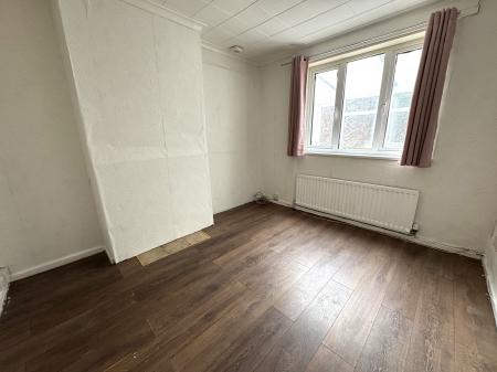 2 bedroom Semi-detached house for sale in Lincoln Way, Midway, Swadlincote, DE11