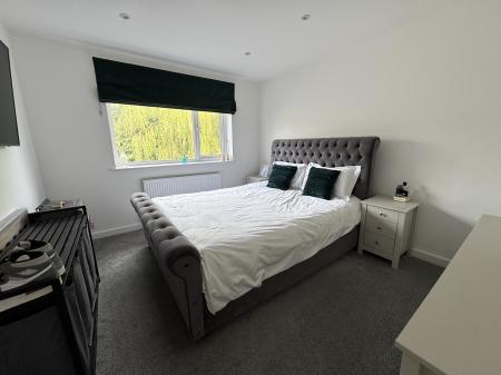 4 bedroom Semi-detached house for sale in Main Street, Newhall, Swadlincote, Derbyshire, DE11