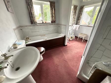 1 bedroom Cottage for sale in Main Street, Rosliston, Burton-on-Trent, DE12