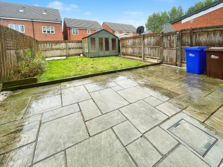 4 bedroom Semi-detached house for sale in Malin Close, Stretton, Burton-on-Trent, DE14