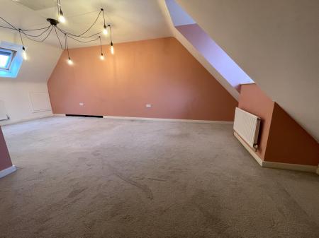 4 bedroom Semi-detached house for sale in Malin Close, Stretton, Burton-on-Trent, DE14