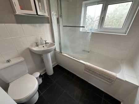 3 bedroom Semi-detached house for sale in Malvern Avenue, Stapenhill, Burton-on-Trent, DE15
