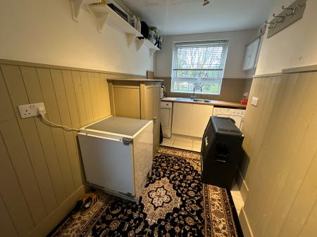 3 bedroom Semi-detached house for sale in Malvern Avenue, Stapenhill, Burton-on-Trent, DE15