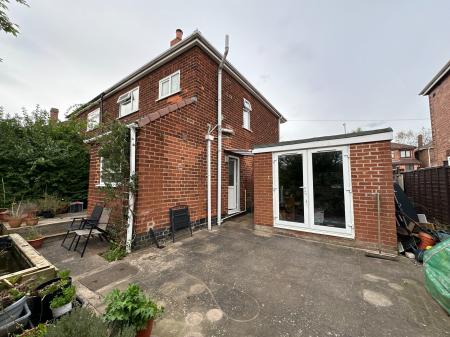3 bedroom Semi-detached house for sale in Malvern Avenue, Stapenhill, Burton-on-Trent, DE15