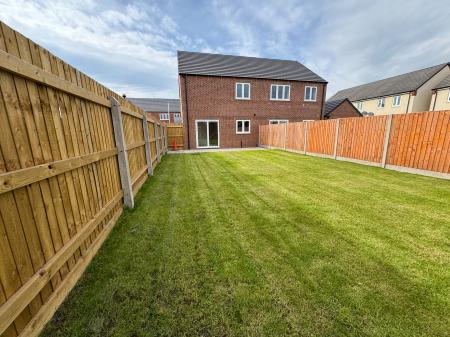 3 bedroom Semi-detached house for sale in Manor Croft, Branston, Burton-on-Trent, DE14