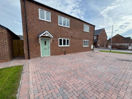 Manor Croft, Branston, Burton-on-Trent, DE14