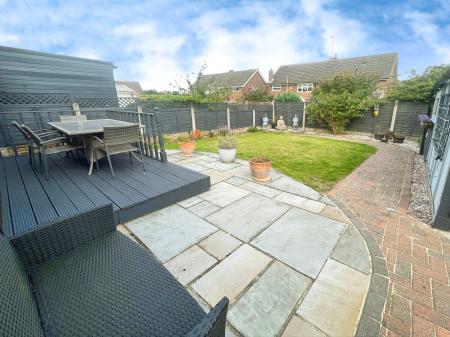 2 bedroom Semi-detached bungalow for sale in Mayfield Drive, Stapenhill, Burton-on-Trent, DE15